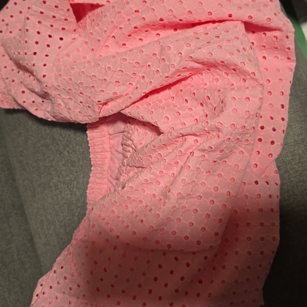 Chic Pink Eyelet Crop Shirt